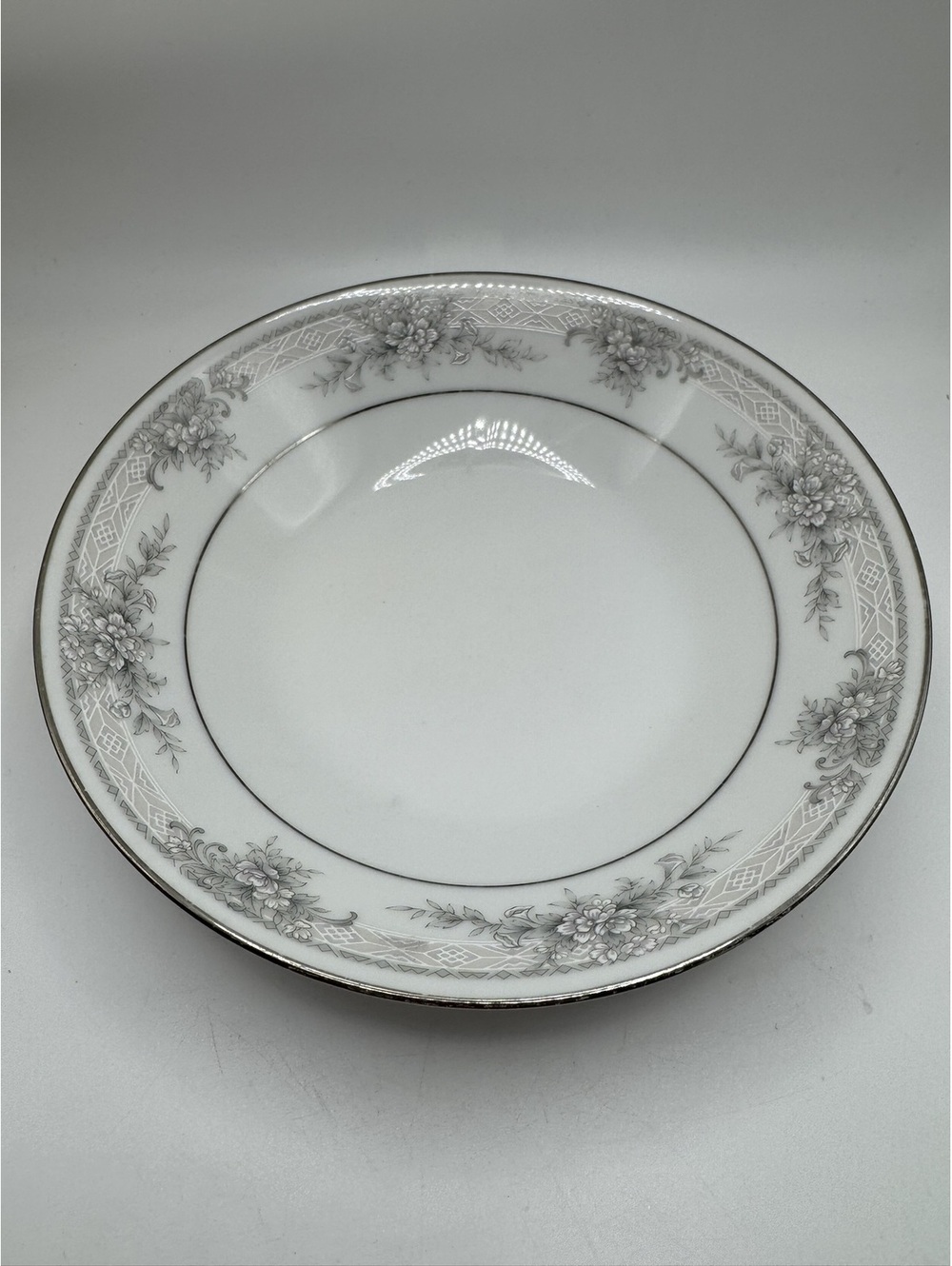 Noritake Sweet Leilani 3482 Coupe Soup Bowl 7.5 Inch Legendary Sri Lanka